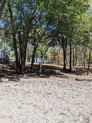 2nd image of 488 Lakeside Dr N