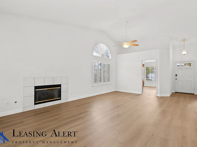 23459 Riversbridge Way — Photo 5