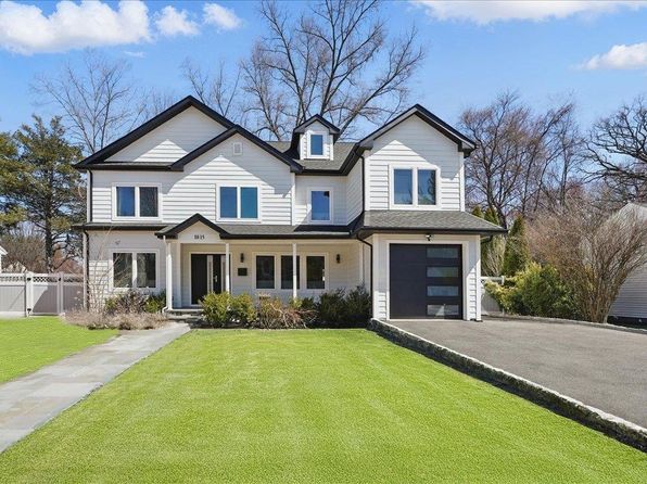 18-15 Jordan Rd, Fair Lawn, NJ 07410