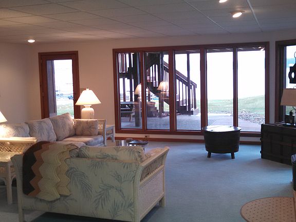 5th image of 58989 Hill Dr
