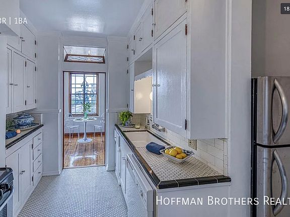4th image of 4123 Wilshire Blvd #516A