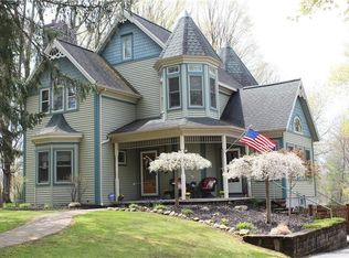 84 Hulburt Ave, Fairport, NY 14450