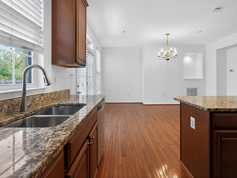 15224 N Berwick Ln — Photo 25