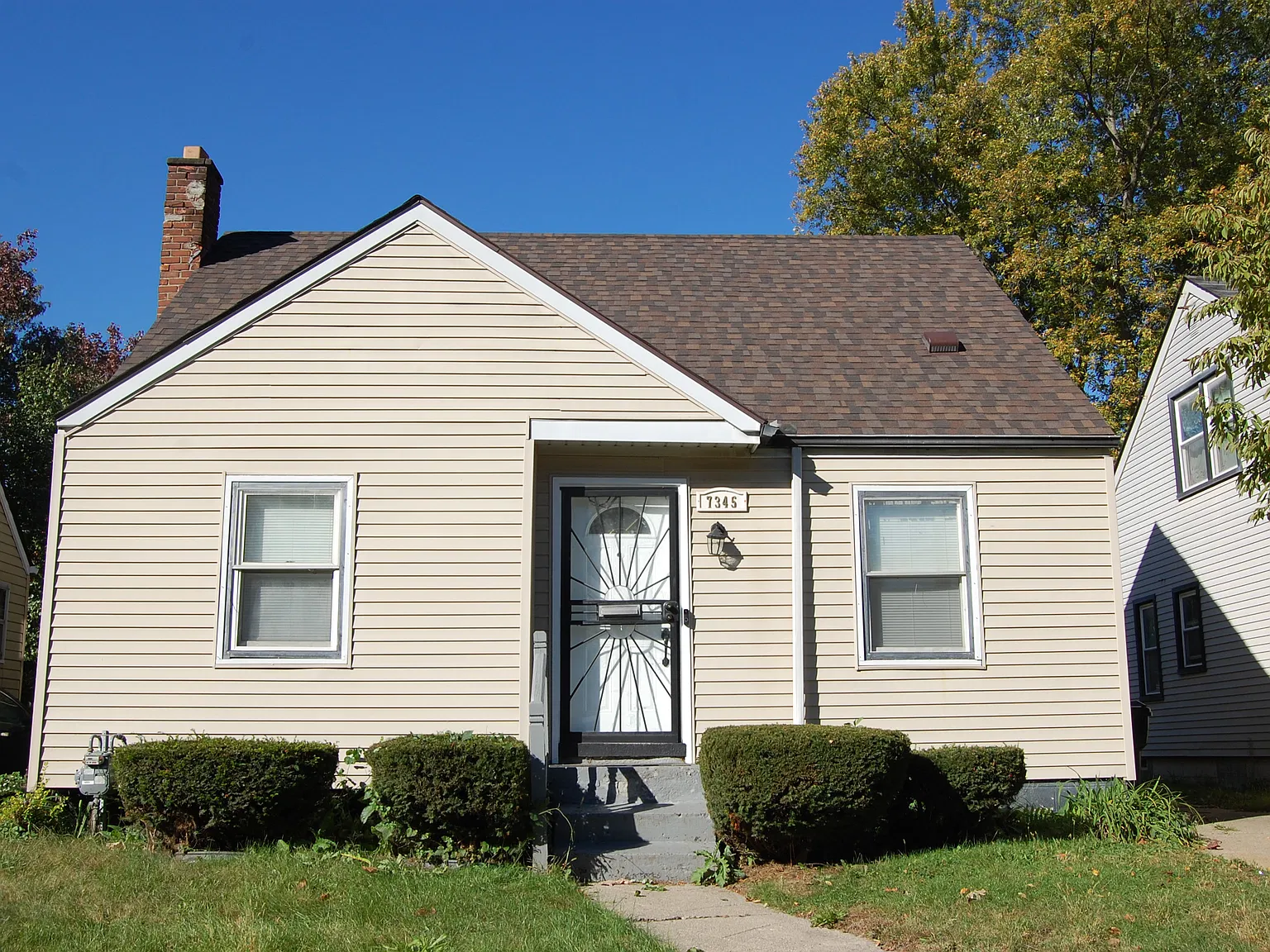 3 bed, 934 sqft, $1,700 — Photo 1