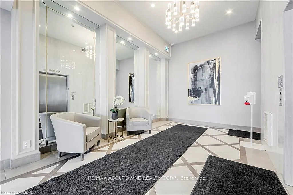1 bed, $2,600 — Photo 2