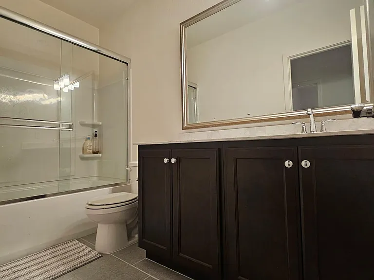 17584 Capricorn Ct — Photo 33
