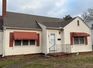 910 N Grand Ave, Tahlequah, OK 74464