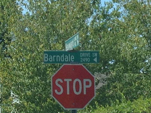 5th image of 2653 Barndale Dr