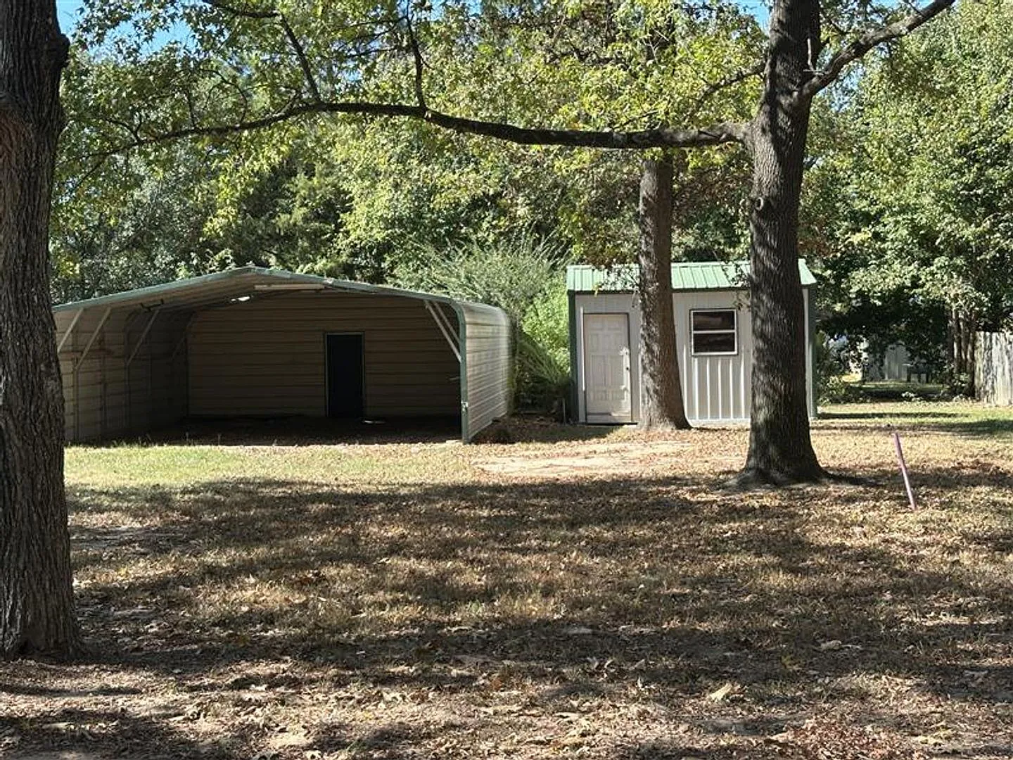 10172 Hillside Dr. — Photo 3