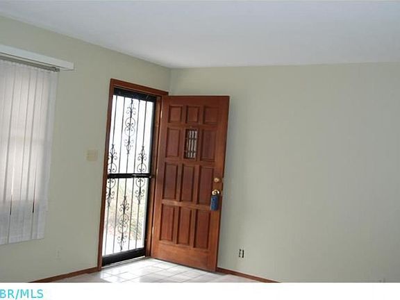 3rd image of 4600 Saint Francis Ln