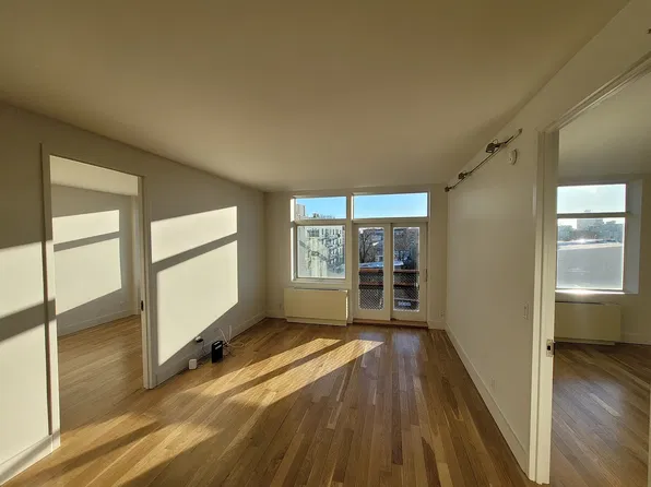 114 Troutman St APT 412, Brooklyn, NY 11206