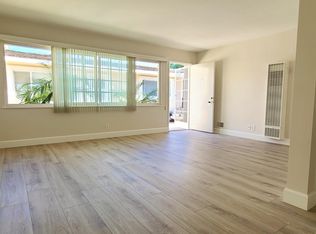 309 Fernleaf Ave #B, Corona Del Mar, CA 92625