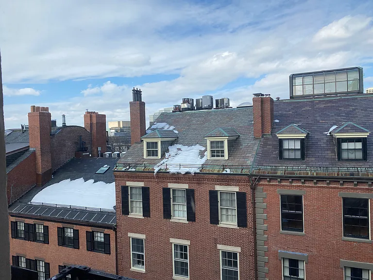 20 Mount Vernon St #502 — Photo 9