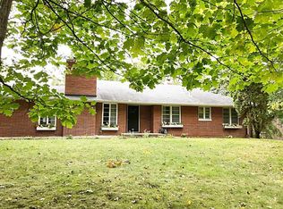 5824 Hansen Rd, Edina, MN 55436