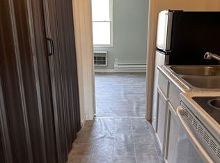 1760 S Fairview Ave #13, Decatur, IL 62521