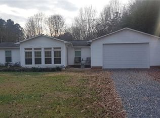 4781 Cashatt Rd, Trinity, NC 27370