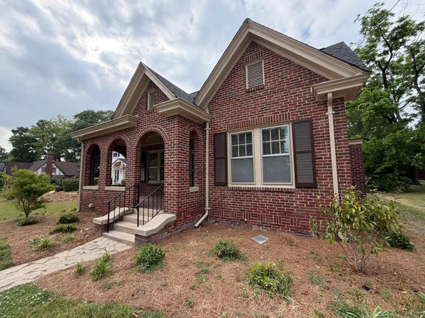 304 Atlantic Christian Col Dr W, Wilson, NC 27893