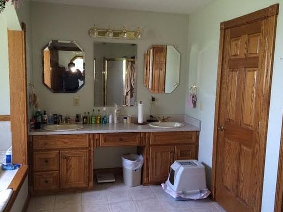 5th image of 333 Golfview Dr