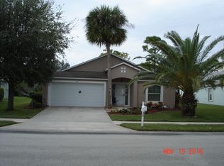 685 Collier Lake Cir, Sebastian, FL 32958