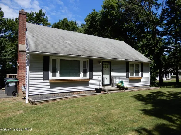3 Sunset Lane, Troy, NY 12182