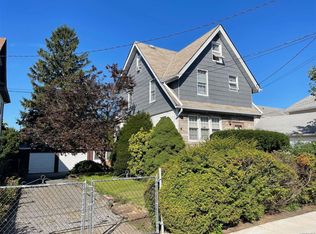 12-12 120th St, College Point, NY 11356