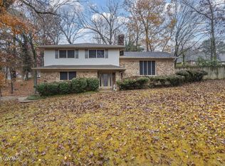 10 Pinecrest Dr, Jackson, TN 38301