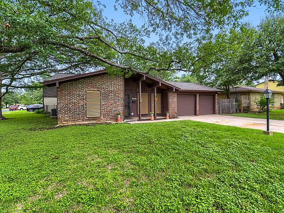 3rd image of 5001 Creekline Dr