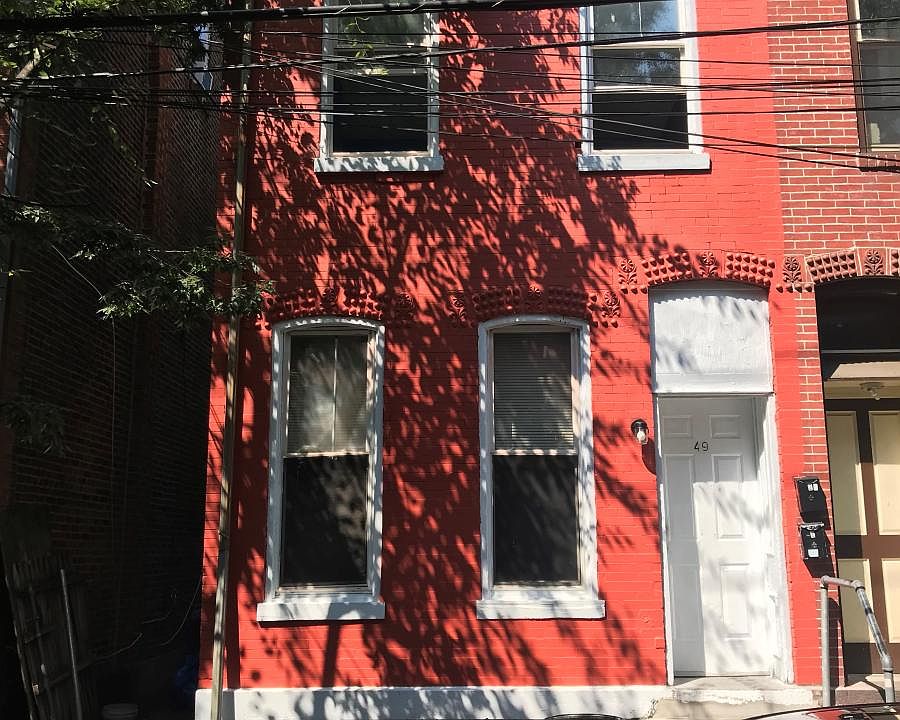 1st image of 49 Hudson St #2