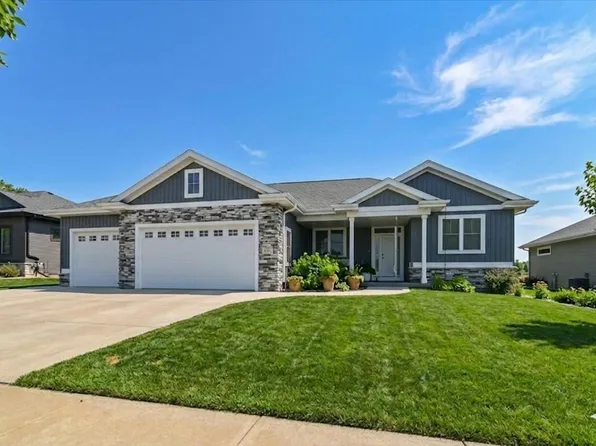 816 Damascus Trail, Cottage Grove, WI 53527