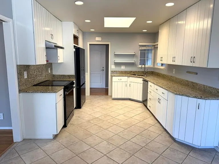 3467 Citrus Ave — Photo 6