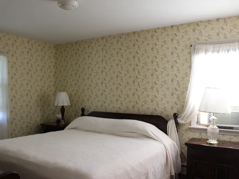 112 Asharoken Ave — Photo 3