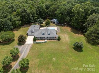 277 Wild Turkey Ln, Rutherfordton, NC 28139