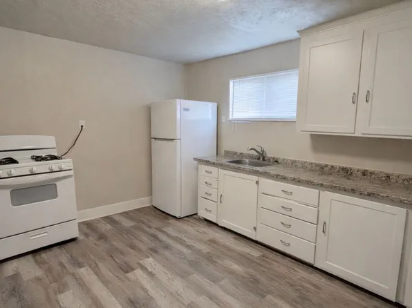 1833 E 3rd Street, 1833 E 3rd St Unit B, Pueblo, CO 81001