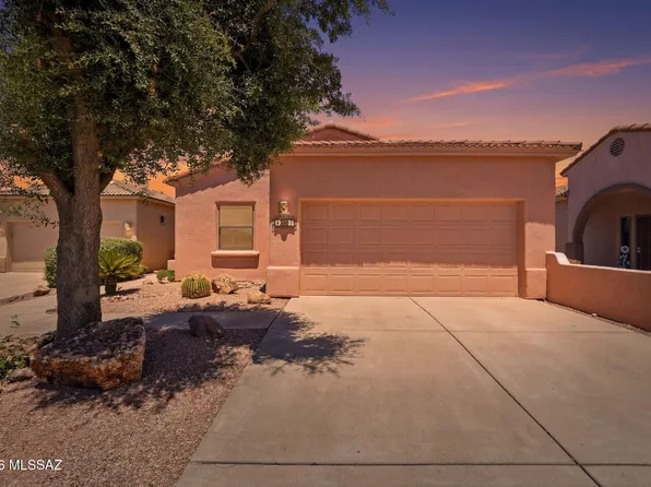 2247 S Via Alonso, Green Valley, AZ 85614