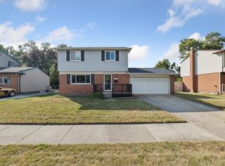 3964 Niagara St, Wayne, MI 48184