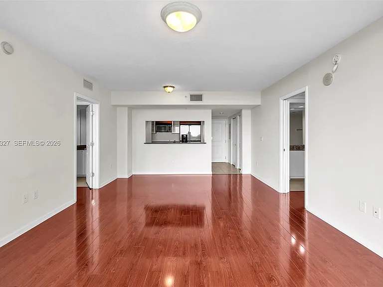 610 W Las Olas Blvd #1121N — Photo 4
