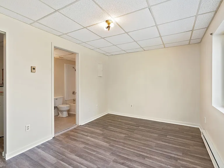 161 Hall Avenue — Photo 22