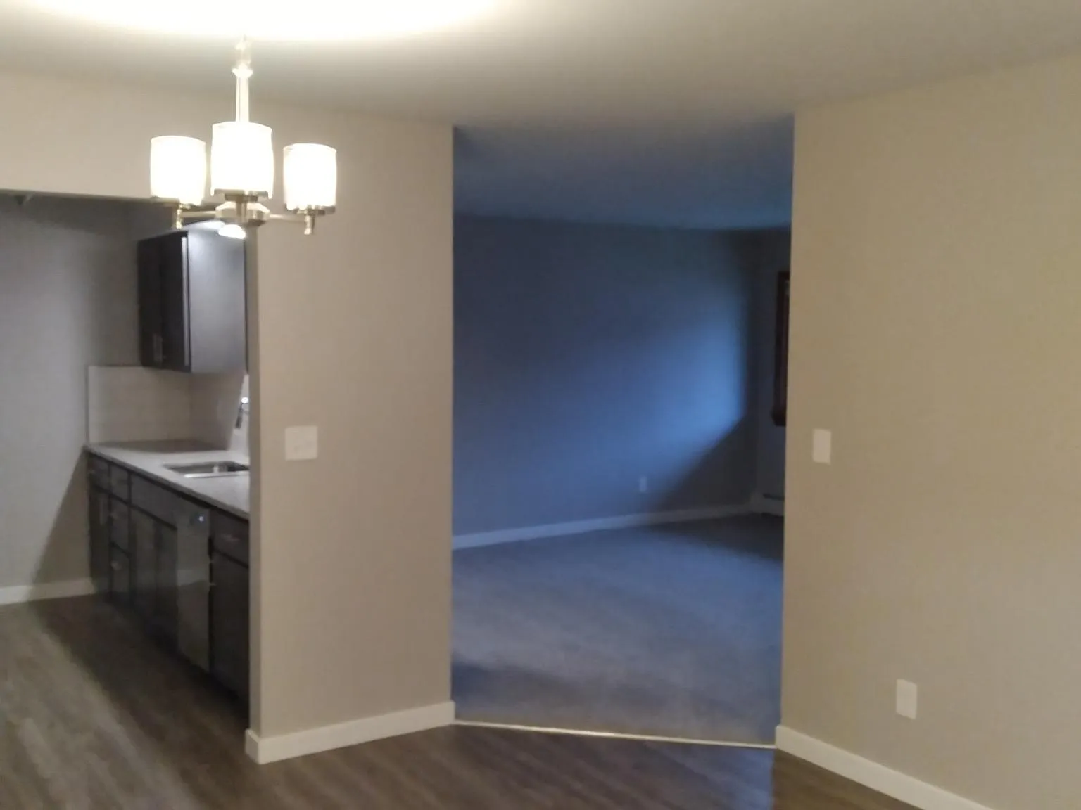1400 E Warnimont Ave — Photo 4