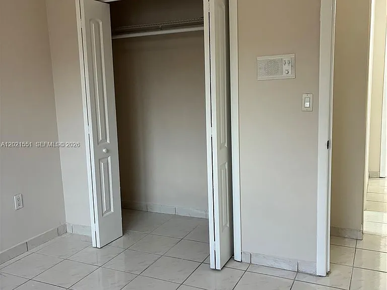 10881 SW 24th Ter — Photo 3
