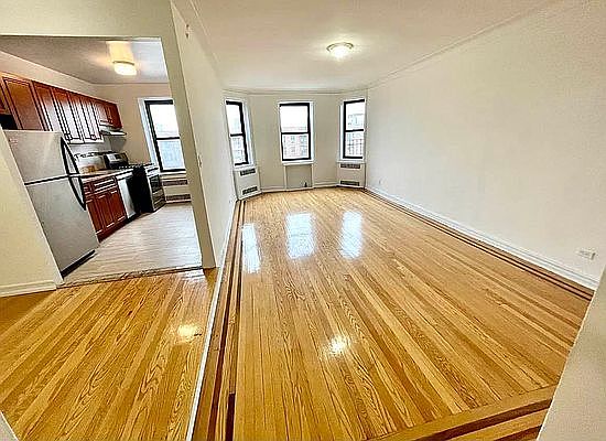 1st image of 40-66 Ithaca St #6EE