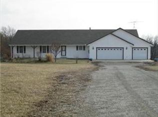 9300 SE Hedge Rd, Cameron, MO 64429