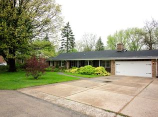 16W620 Crest Ave, Bensenville, IL 60106