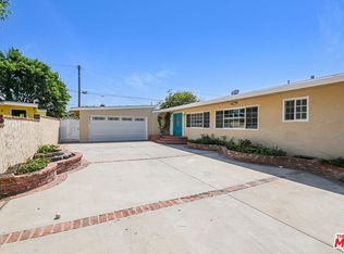 5820 Compass Dr, Los Angeles, CA 90045