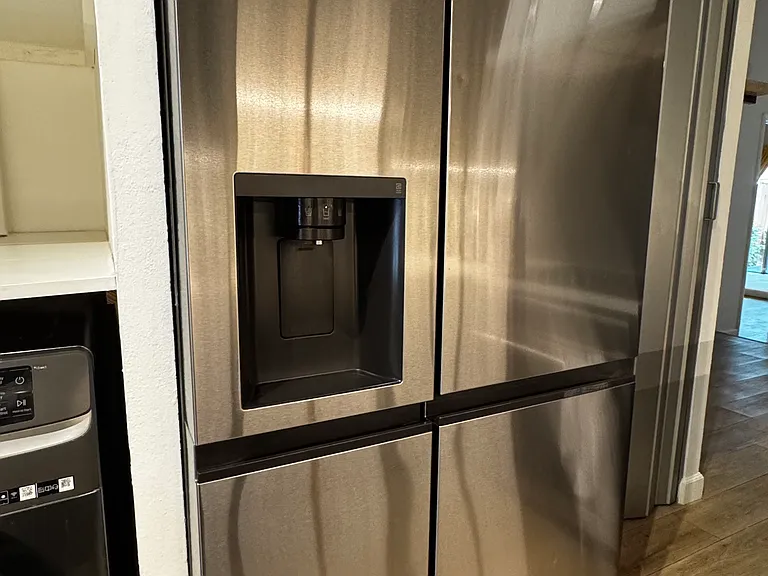 Fridge