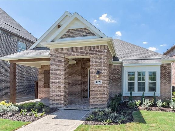 2nd image of 4223 Peach Blossom Way