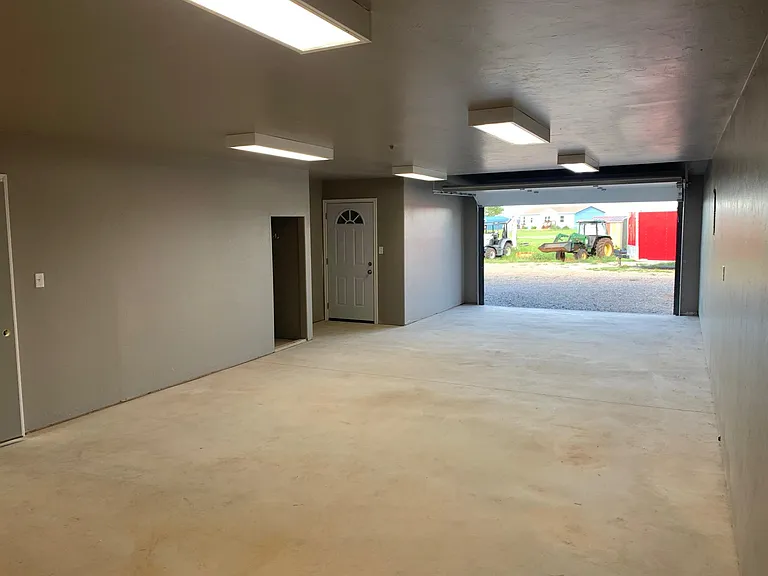 9240 Sundance — Photo 12