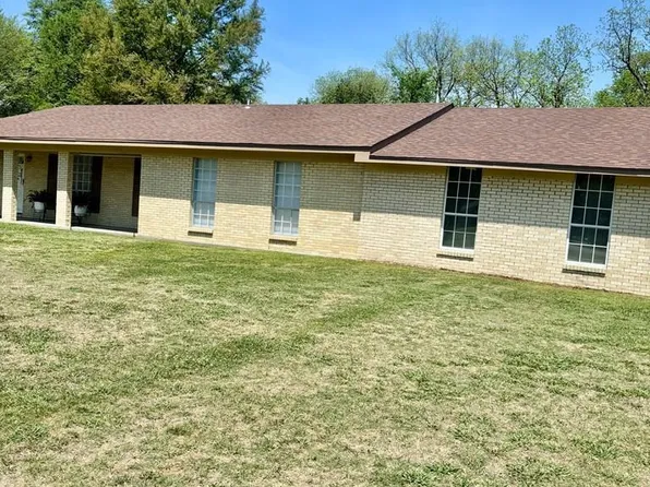 794 Kerry St, Greenville, MS 38703