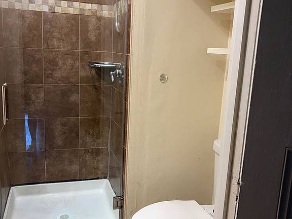 3rd image of 105 Burncoat St #1A