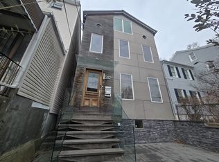282 Van Duzer St #B2, Staten Island, NY 10304