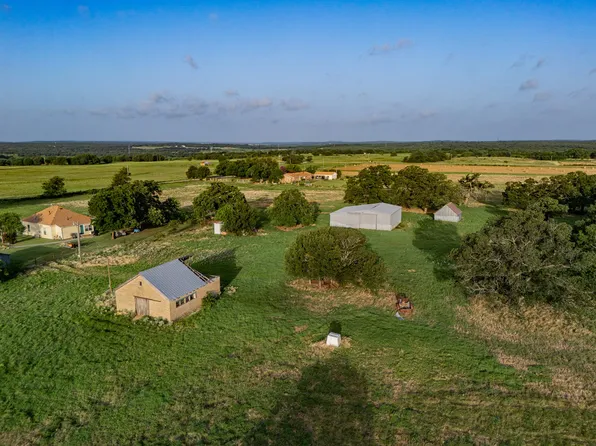 207 County Road 1750, Chico, TX 76431